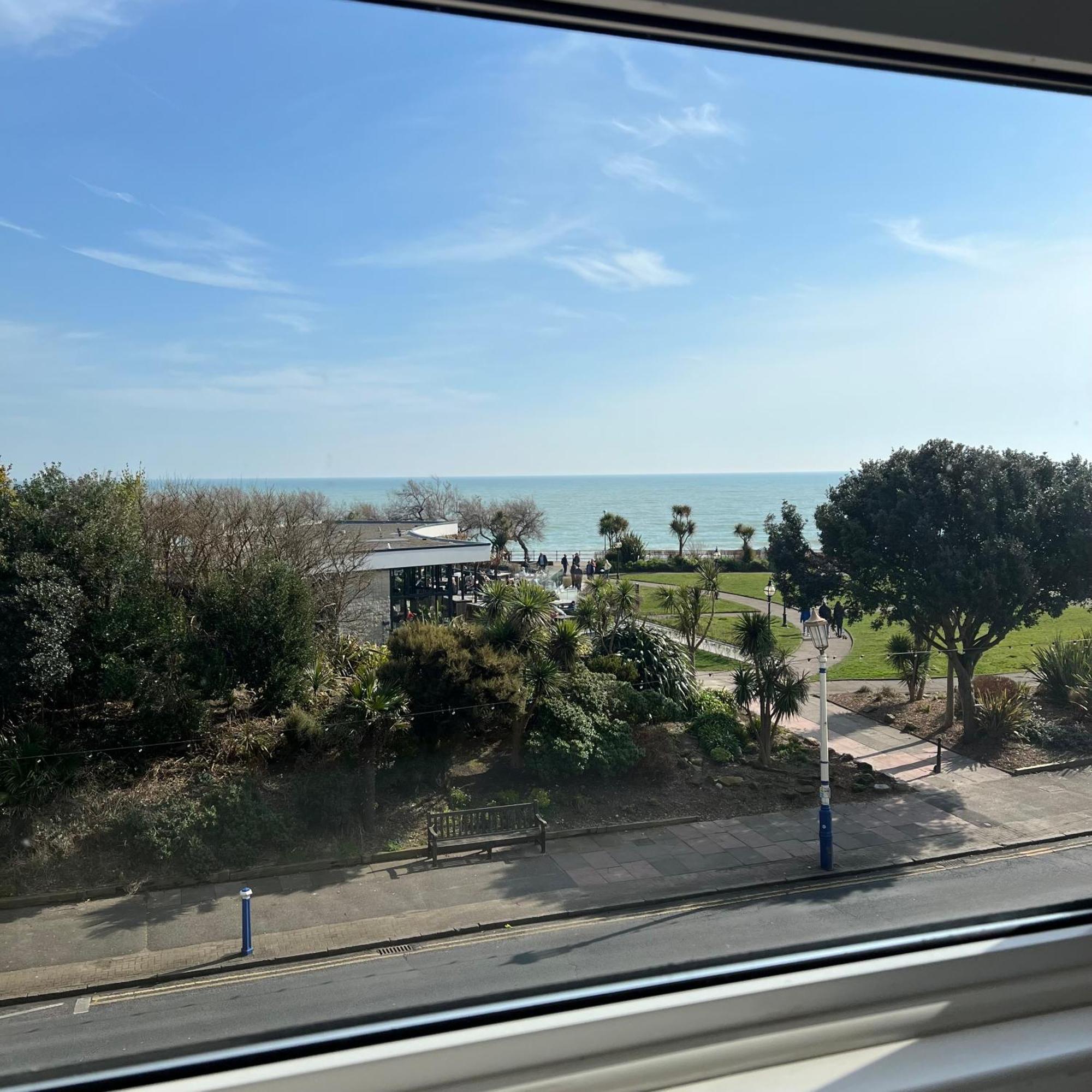 The New England Hotel Eastbourne Eksteriør billede